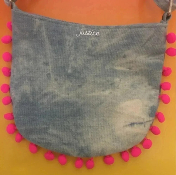 Justice y2k purse with monogram "C". Like new - Picture 3 of 5